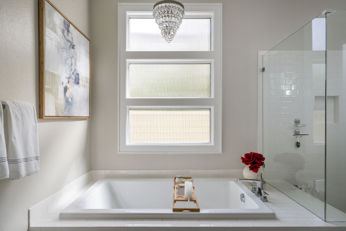 bungalow-bluejay-primary-bathroom-design