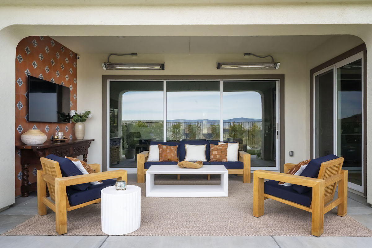 outdoor-furniture-rug-santa-clarita-ca