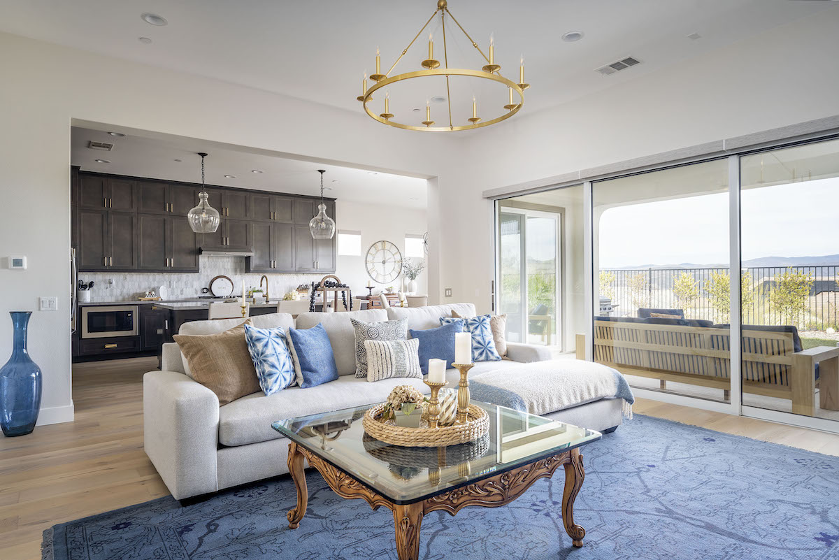 santa-clarita-ca-home-designer-bungalow-bluejay