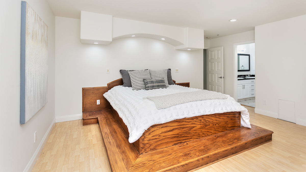 bedroom-interior-design-home-staging-burbank-ca