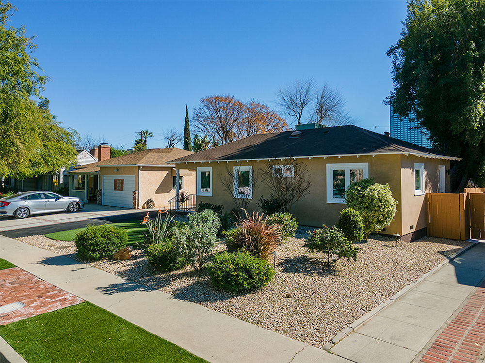 exterior-home-staging-los-angeles-ca