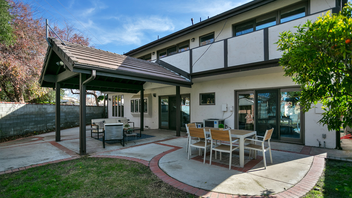 home-staging-exterior-design-burbank-ca