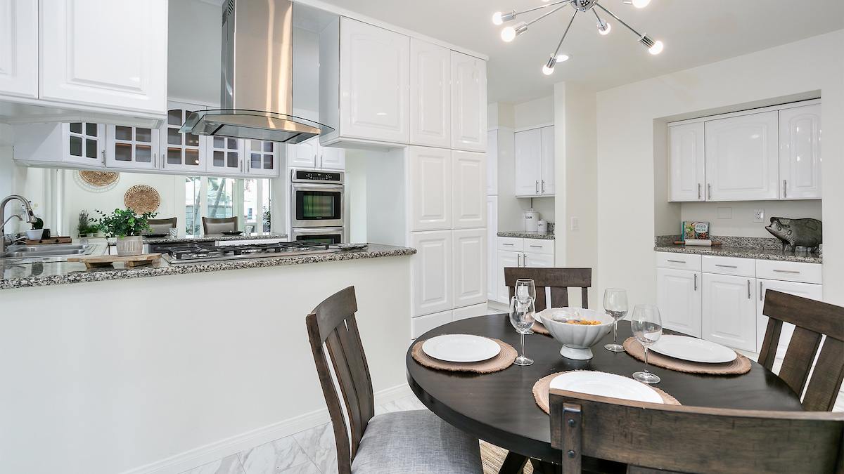 kitchen-interior-design-home-staging-bungalow-bluejay-burbank-ca