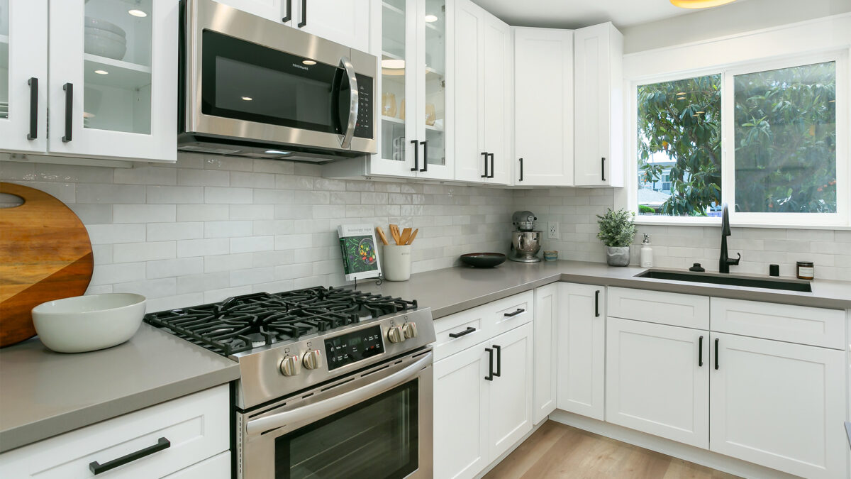 kitchen-interior-designer-bungalow-bluejay